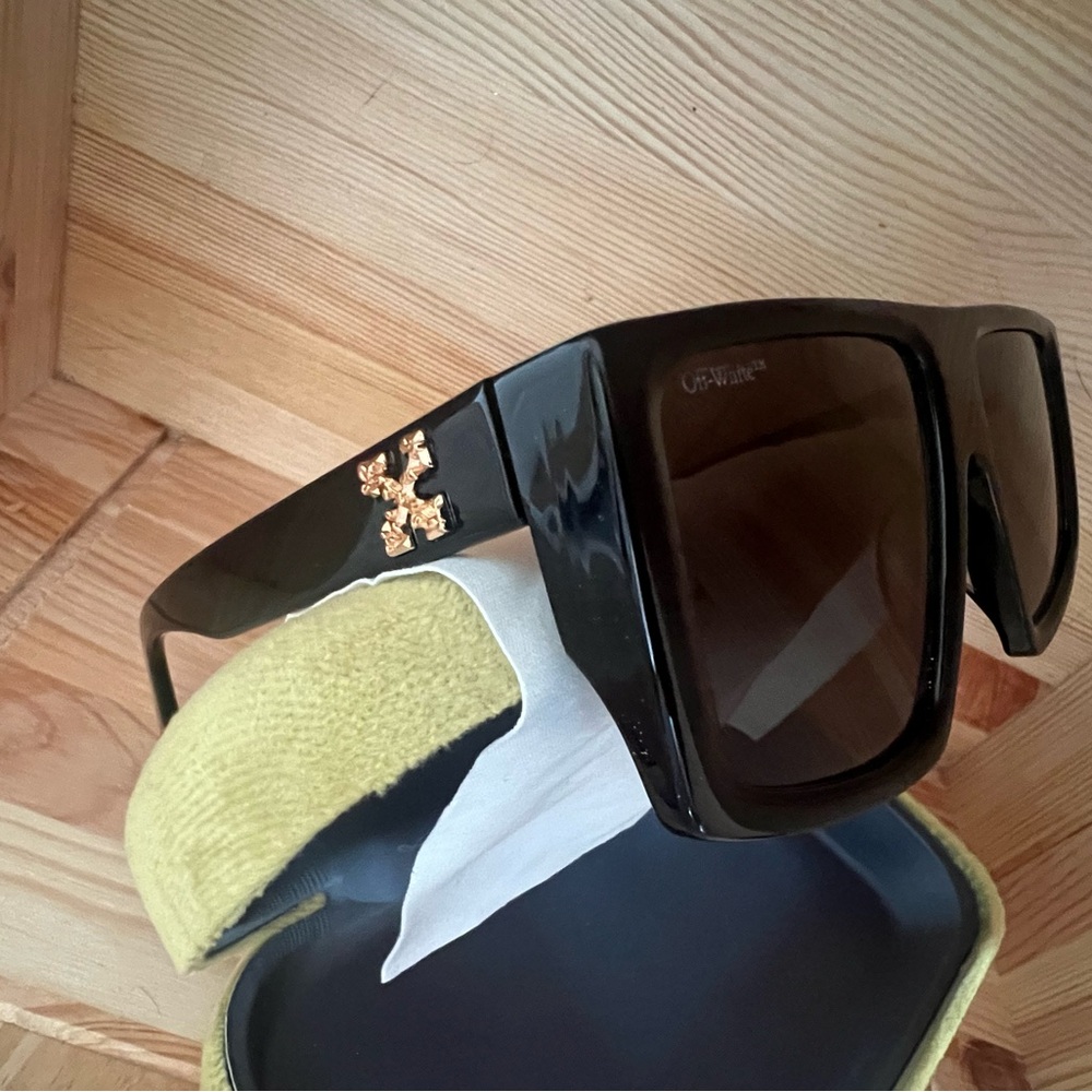 Off-White Black and Gold Men's Glasses